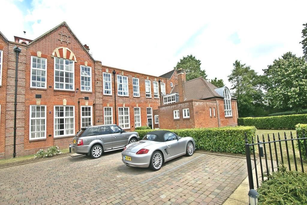 Additional image 23 of 3 bed flat for saleAcademy Square, Gidea Park RM2