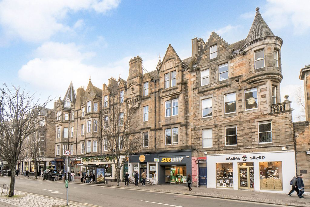 Additional image 2 of 3 bed flat for saleForrest Road, Edinburgh EH1