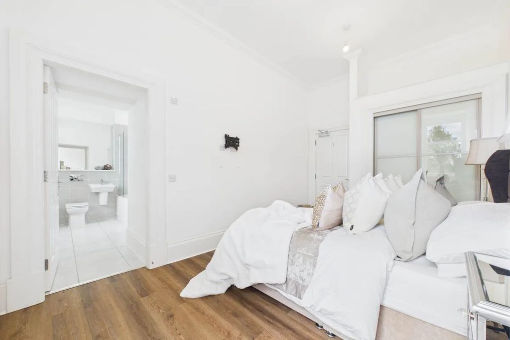 Additional image 14 of 2 bed flat for saleDalnair Castle Apartments, Dalnair Castle, Dalnair Estate, Croftamie, Stirling G63
