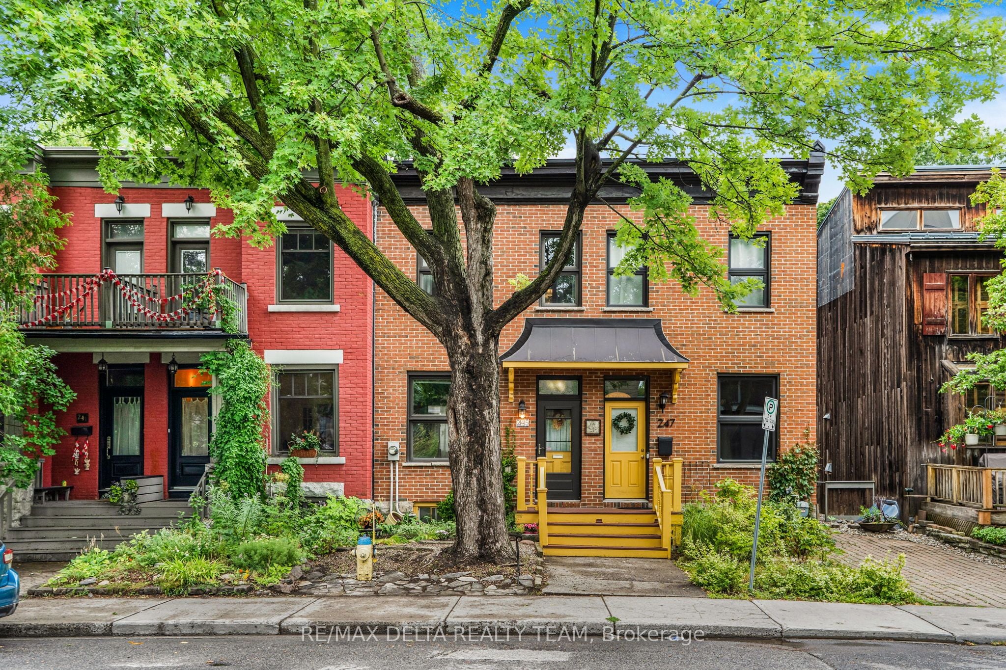 245 York Street, Ottawa, ON, K1N 5T9