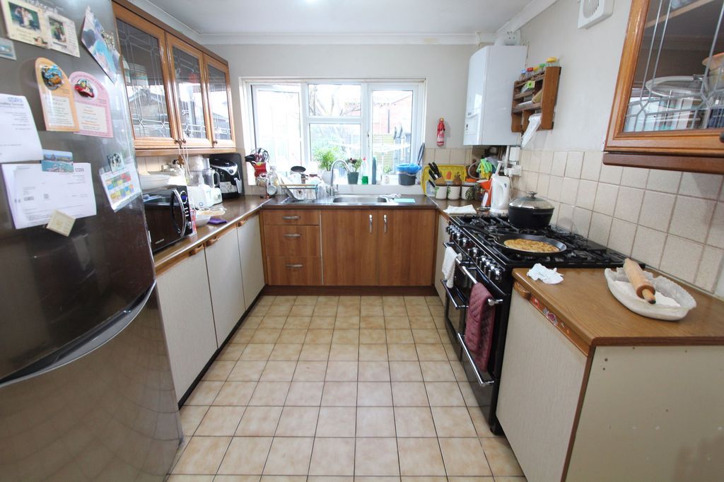 Additional image 5 of 5 bed detached house for saleDarbys Hill Road, Tividale, Oldbury. B69