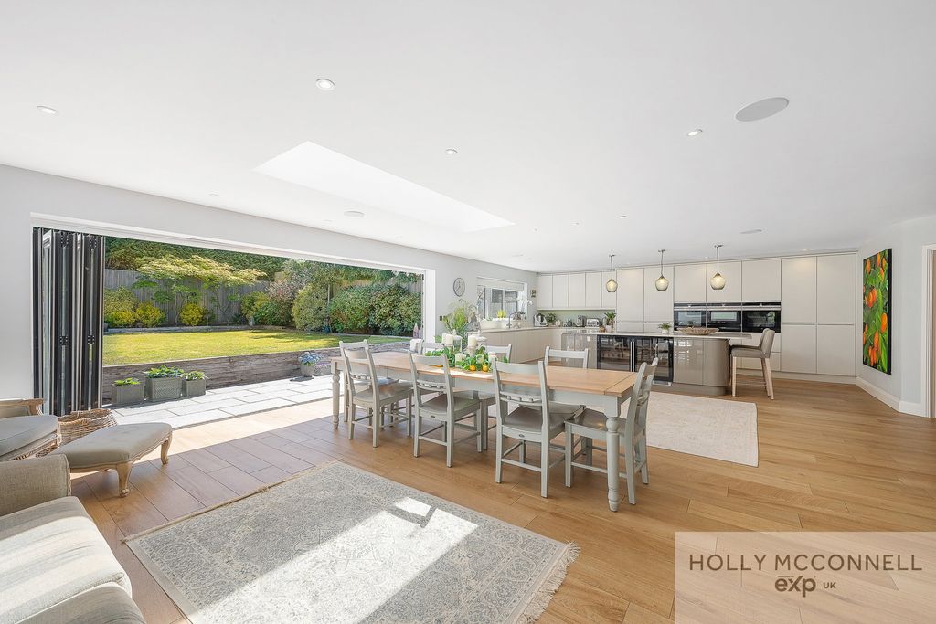 Additional image 6 of 6 bed detached house for saleBird In Hand Lane, Bromley BR1