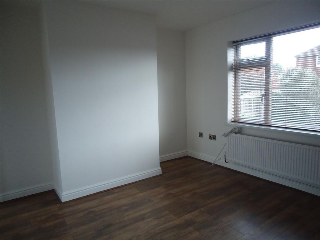 Additional image 5 of 3 bed semi-detached house for saleCae Mawr Road, Caldicot, Caldicot NP26