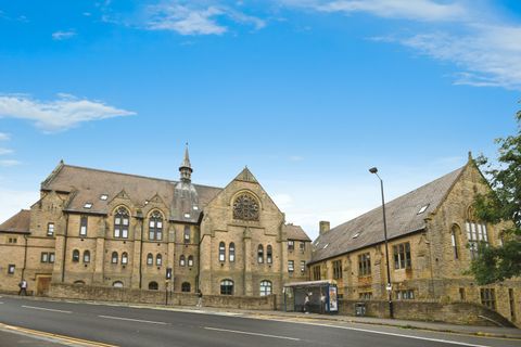 200 Crookes Valley Road, Sheffield S10, Studio for sale