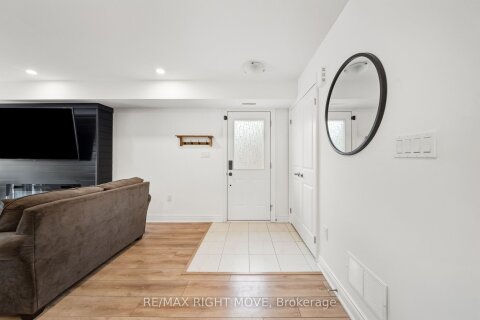 Additional image 8 of Unit 2-41 Pumpkin Corner Crescent, Barrie, ON, L9J 0T7