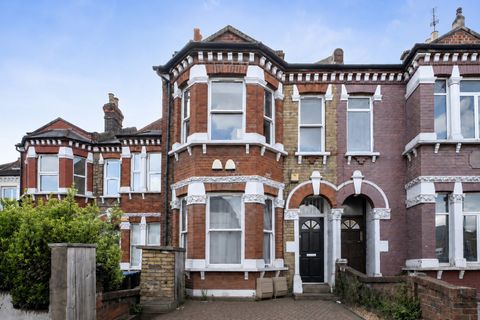 Durnsford Road, Southfields SW19