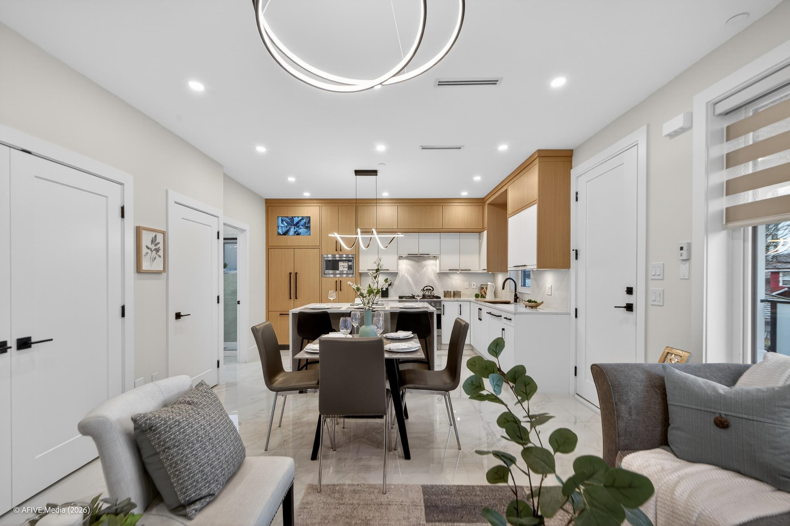 Additional image 4 of 1554 66th Avenue W, Vancouver, BC, V6P 2R9