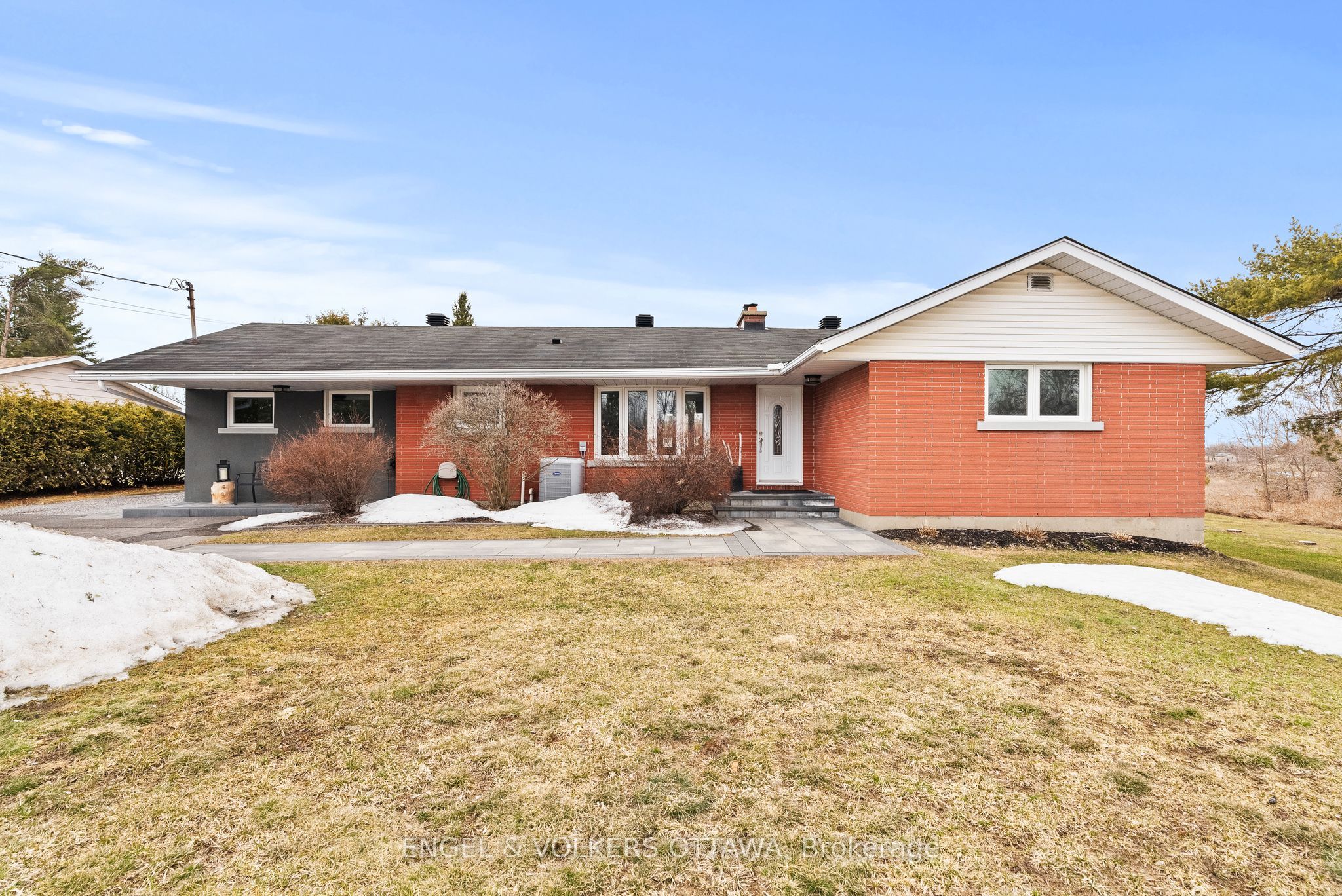 4624 Albion Road, Ottawa, ON, K1X 1A5