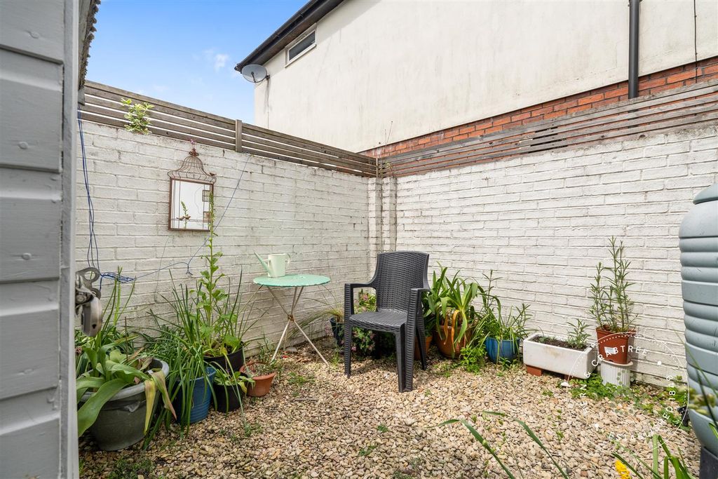 Additional image 26 of 3 bed end terrace house for saleConybeare Road, Victoria Park, Cardiff CF5