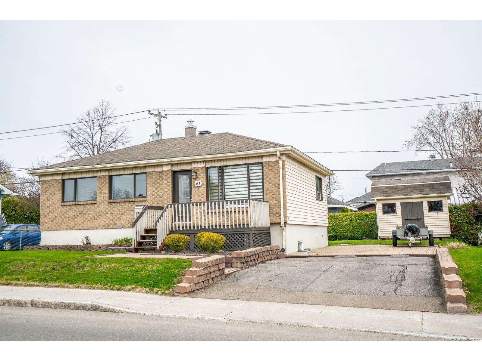 61 Rue Labelle
