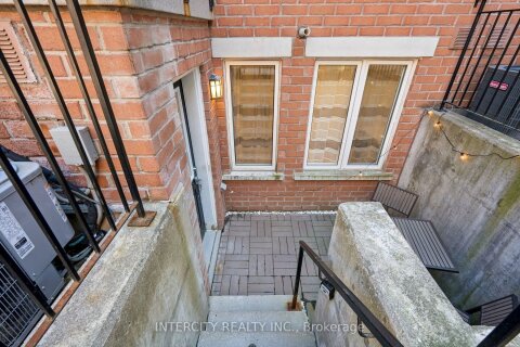 Additional image 8 of 741-10 Laidlaw Street, Toronto, ON, M6K 1X2