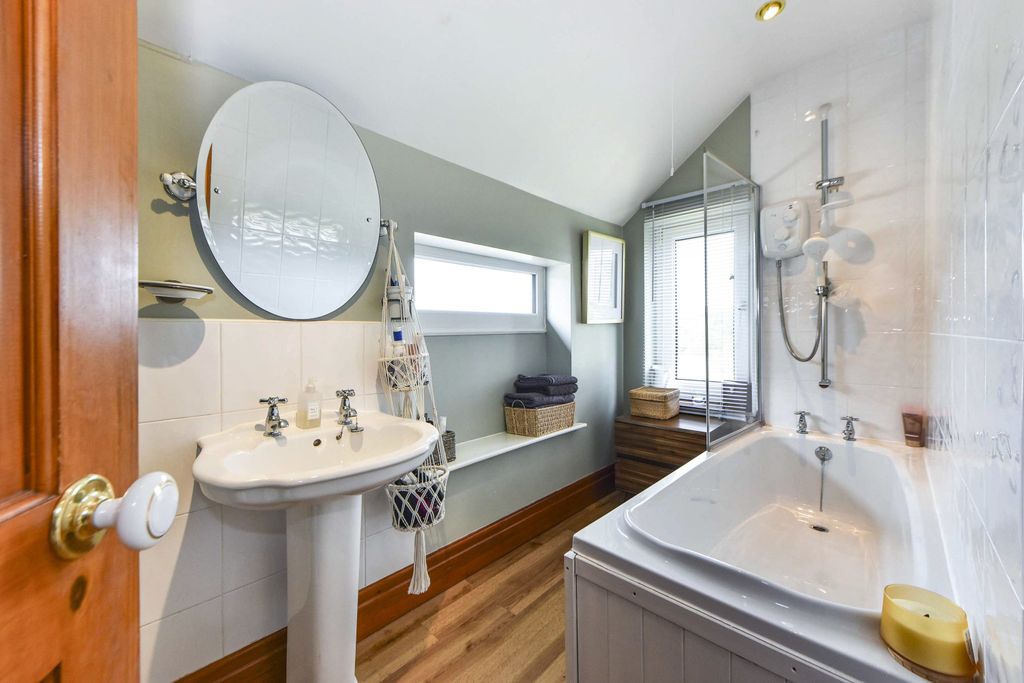 Additional image 19 of 4 bed semi-detached house for saleMarkland Hill Lane, Bolton BL1