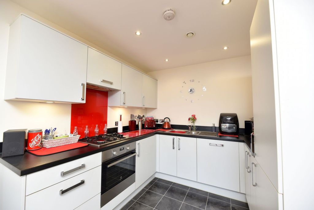 Additional image 8 of 2 bed flat for salePurcell Place, Biggleswade SG18