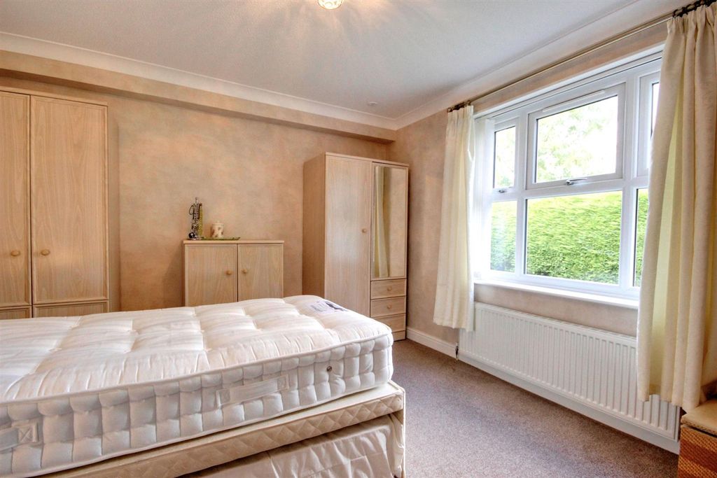 Additional image 11 of 2 bed flat for saleTudor Court, Beverley Road, Willerby, Hull HU10