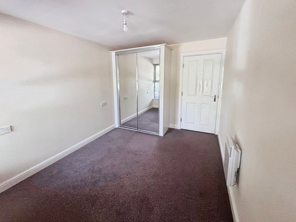 Additional image 5 of 2 bed flat for saleHessle High Road, Hull HU4