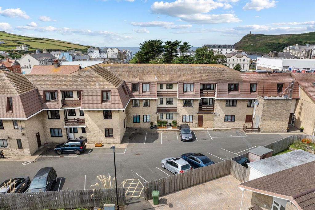 2 bed flat for saleBridson Street, Port Erin IM9