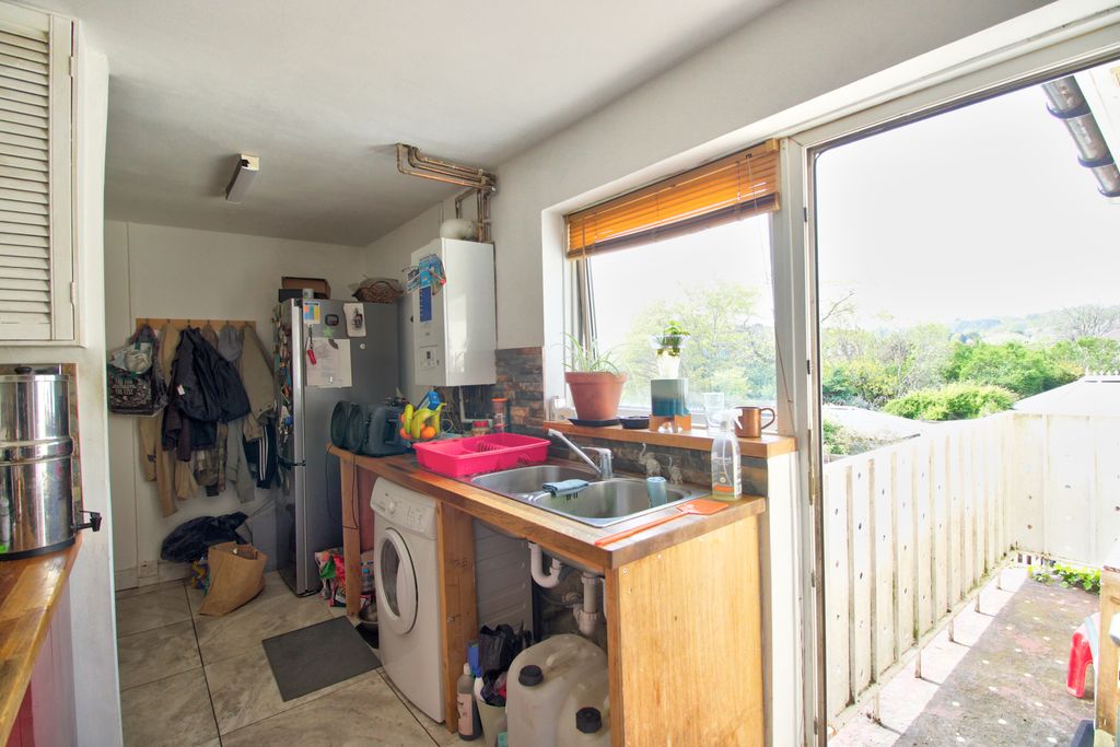 Additional image 9 of 3 bed flat for saleHowe Circle, Newport NP19