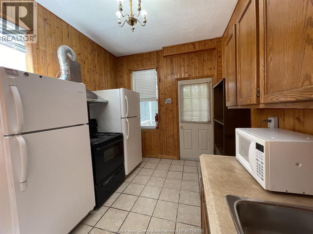 Additional image 6 of 3338 Sandwich Street, Windsor, ON, N9C1B1