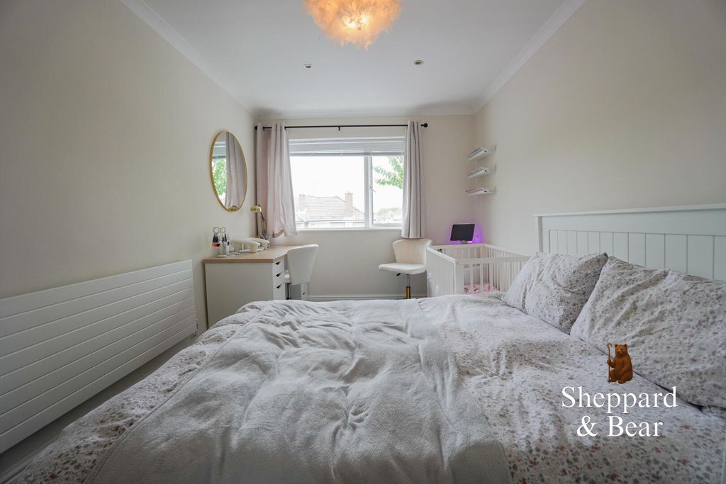 Additional image 8 of 2 bed flat for saleClarendon Road, Penylan, Cardiff CF23