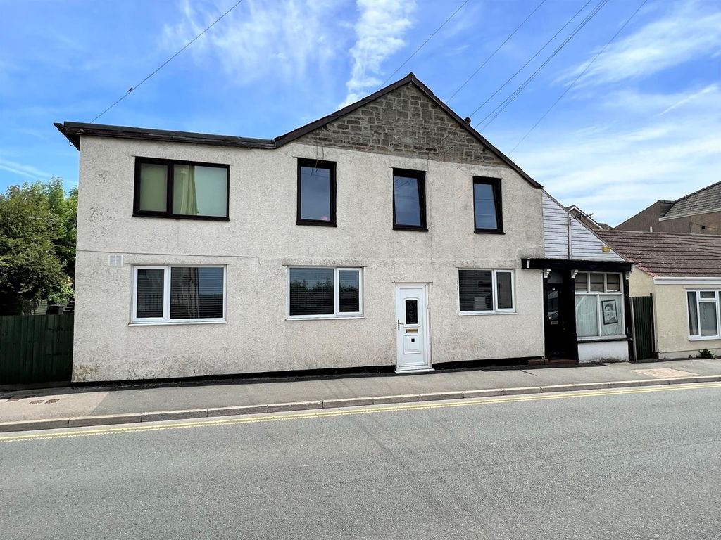 2 bed flat for saleCommercial Street, Cinderford GL14