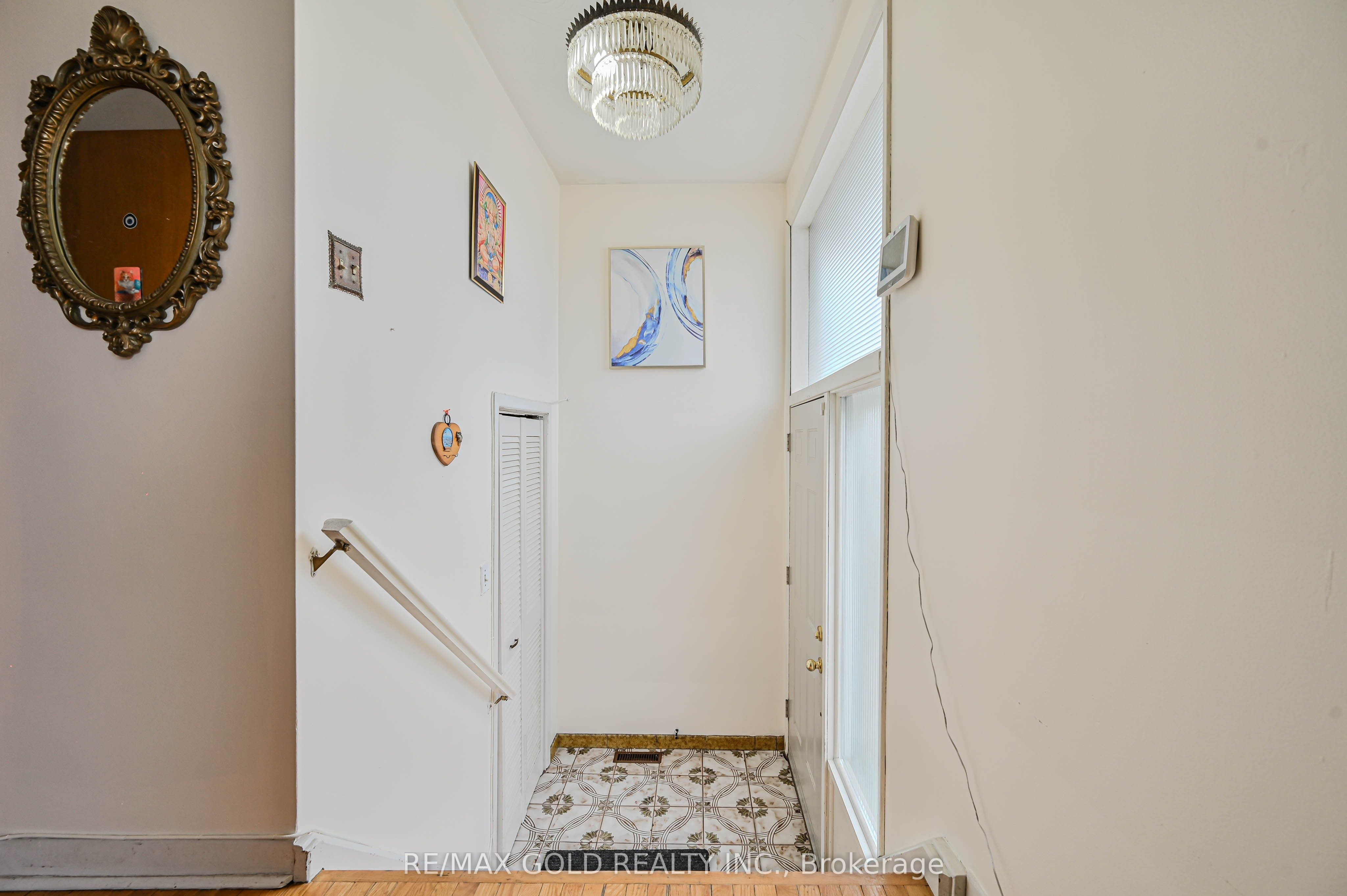 Additional image 5 of 7282 Shallford Road, Mississauga, ON, L4T 2P7