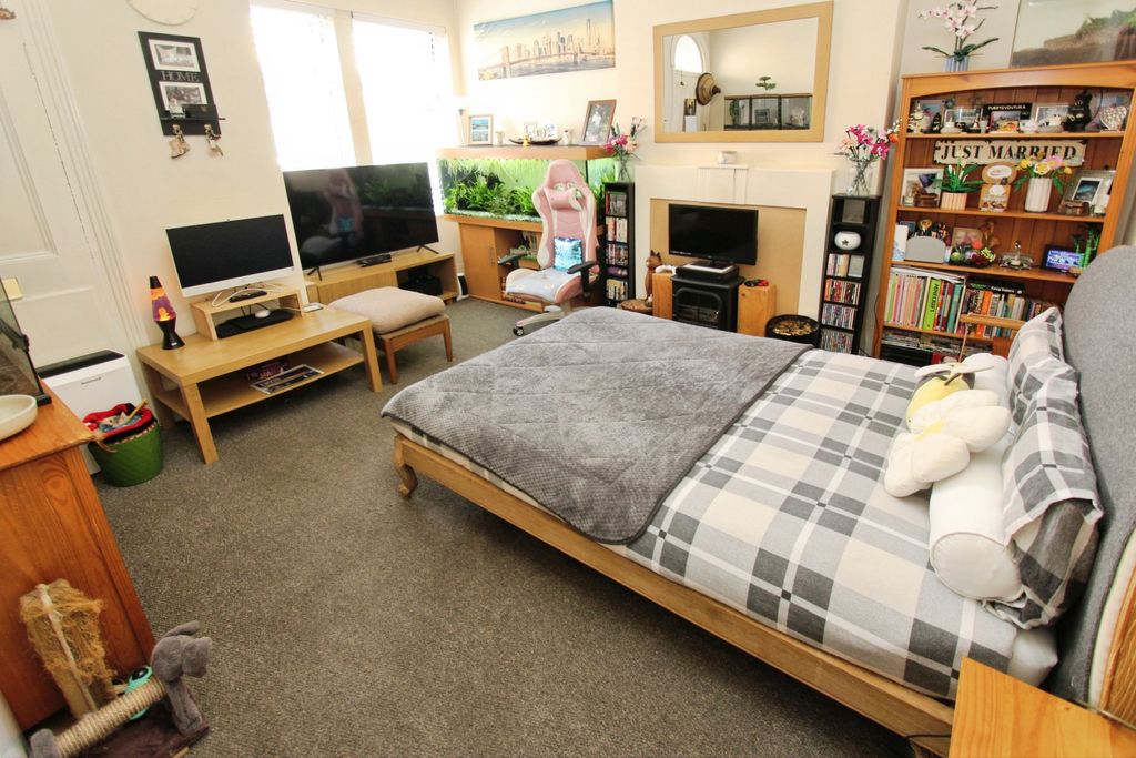 Additional image 7 of 2 bed flat for saleVictoria Street, Long Eaton, Long Eaton NG10