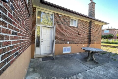 Additional image 8 of Bsmt A-30 Lewis Drive, Vaughan, ON, L4L 2B6