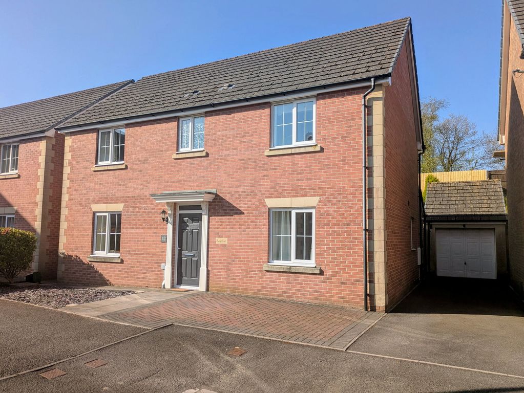 4 bed detached house for saleFfordd Y Glowyr, Betws SA18