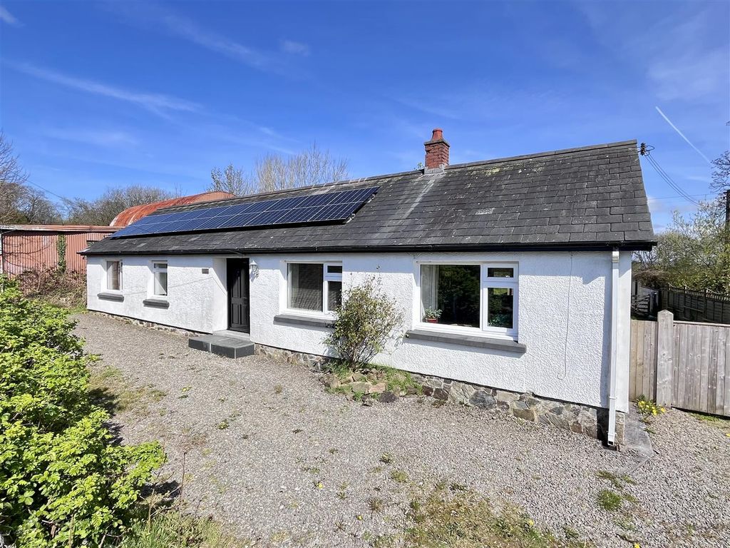 3 bed farm for saleDihewyd, Lampeter SA48