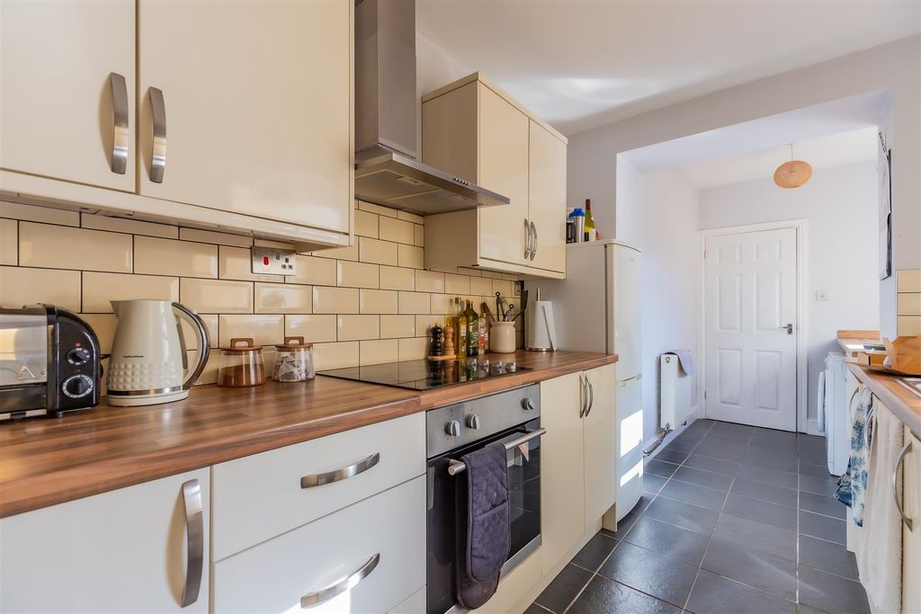 Additional image 5 of 2 bed terraced house for saleWyndham Crescent, Pontcanna, Cardiff CF11