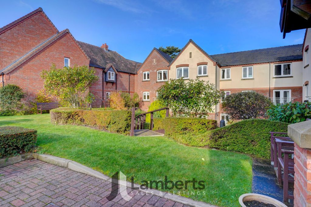 Additional image 11 of 2 bed flat for saleNew Road, Studley B80