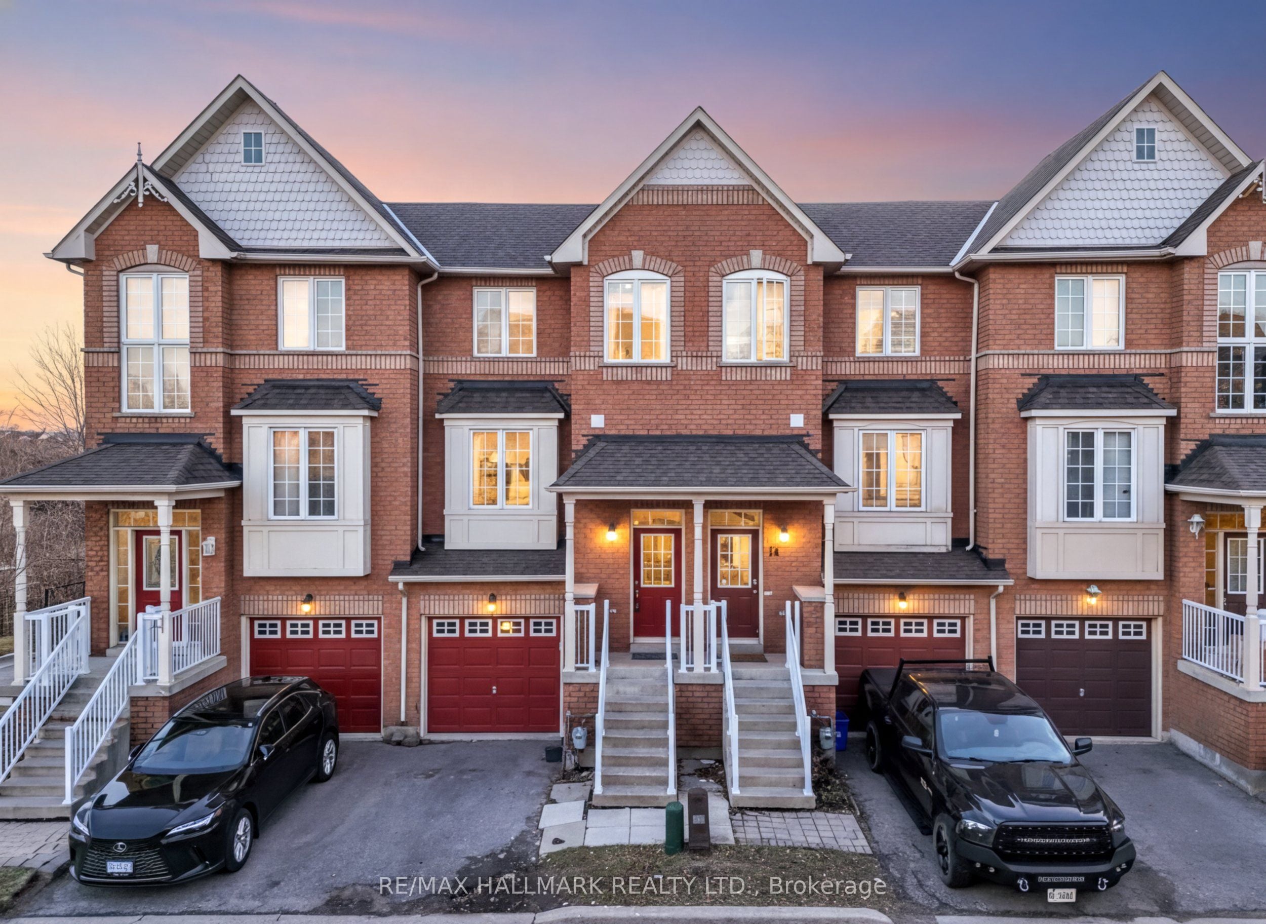 16 Boone Lane, Ajax, ON, L1S 7S3