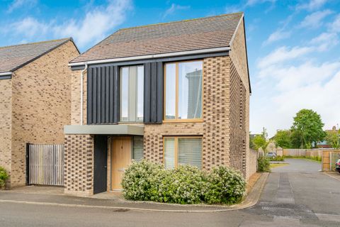 Austin Drive, Trumpington CB2