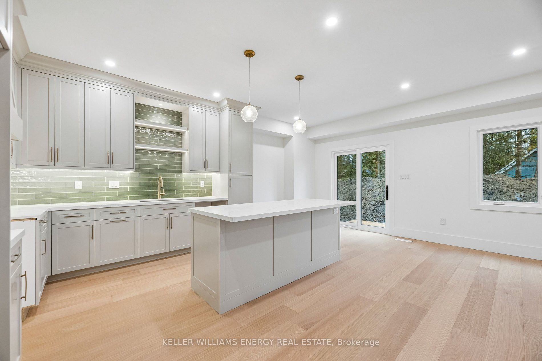11 Union Street, Cavan Monaghan, ON, L0A 1G0