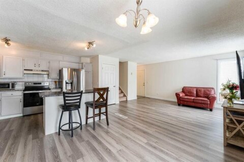 Additional image 7 of 147 Templewood Drive NE, Calgary, AB, T1Y 4M5