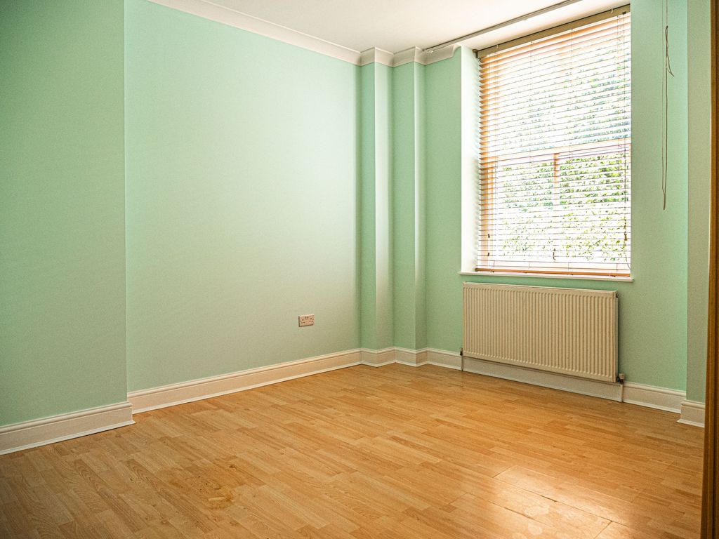 Additional image 9 of 2 bed flat for saleMallard Road, Leavesden Court Mallard Road WD5