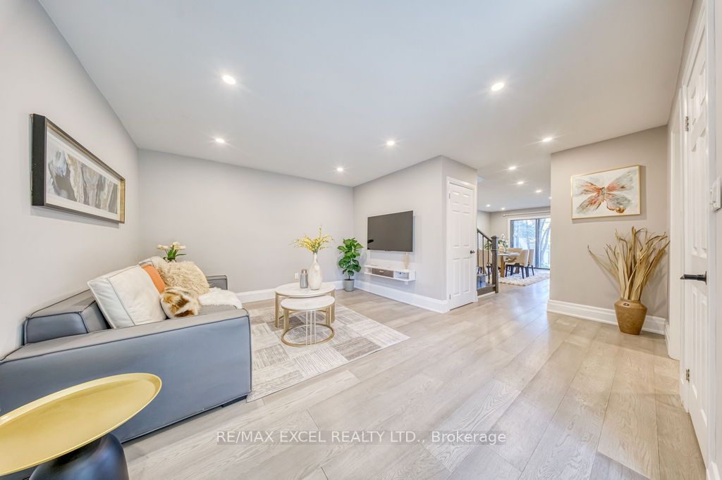 Additional image 4 of 106 Upton Crescent, Markham, ON, L3R 3T4
