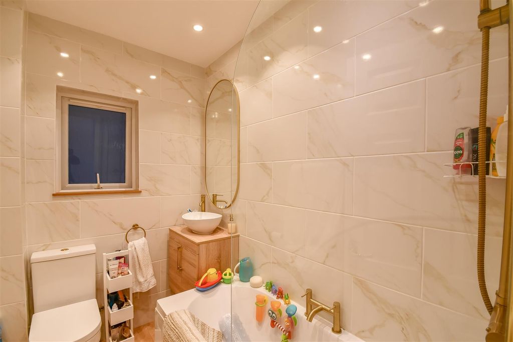 Additional image 5 of 2 bed detached bungalow for saleTaf Close, Barry CF62