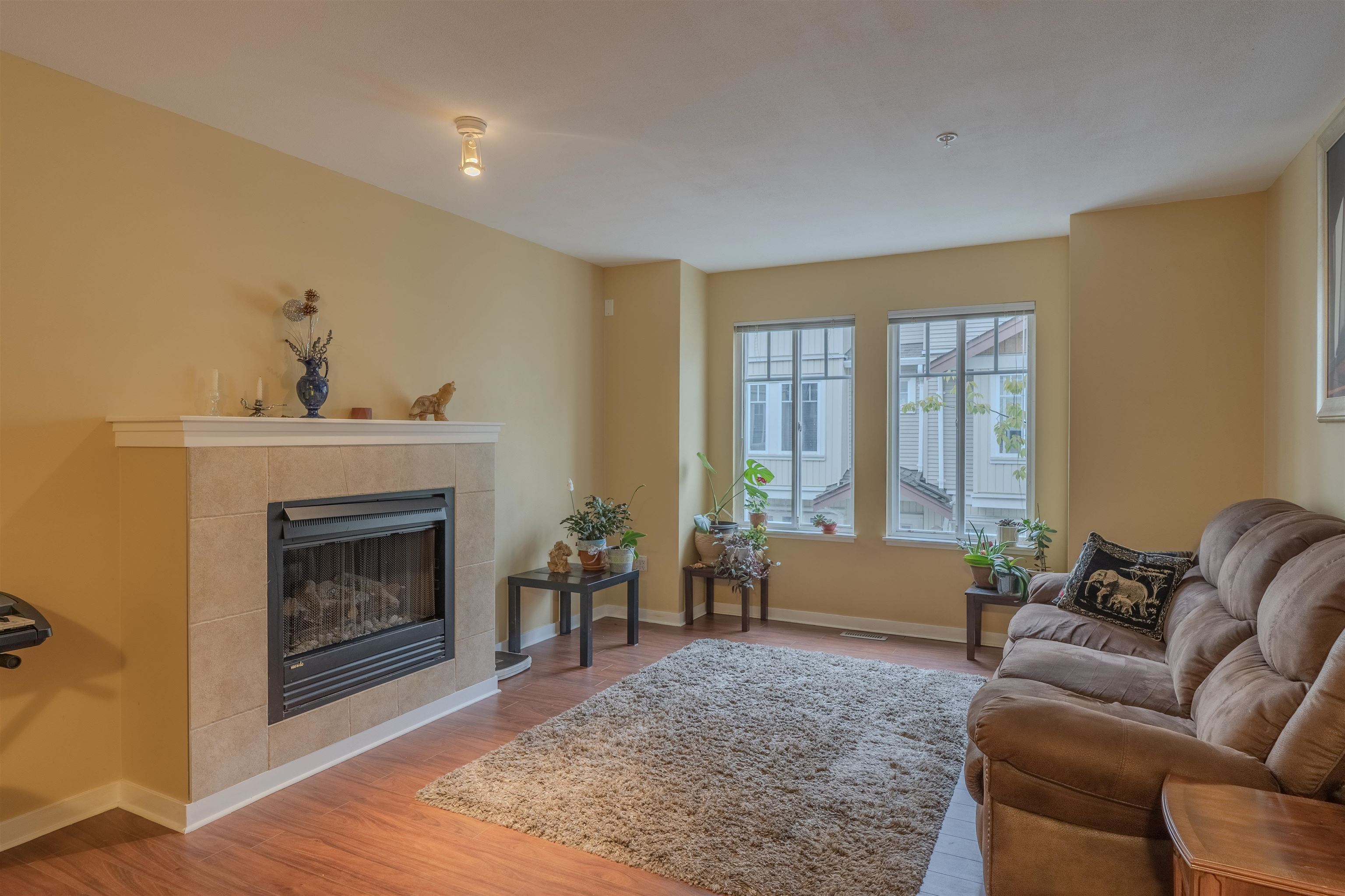 84-12711 64 Avenue, Surrey, BC, V3W 1X1