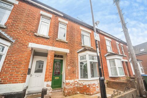 Burton Road, Polygon, Southampton, Hampshire SO15