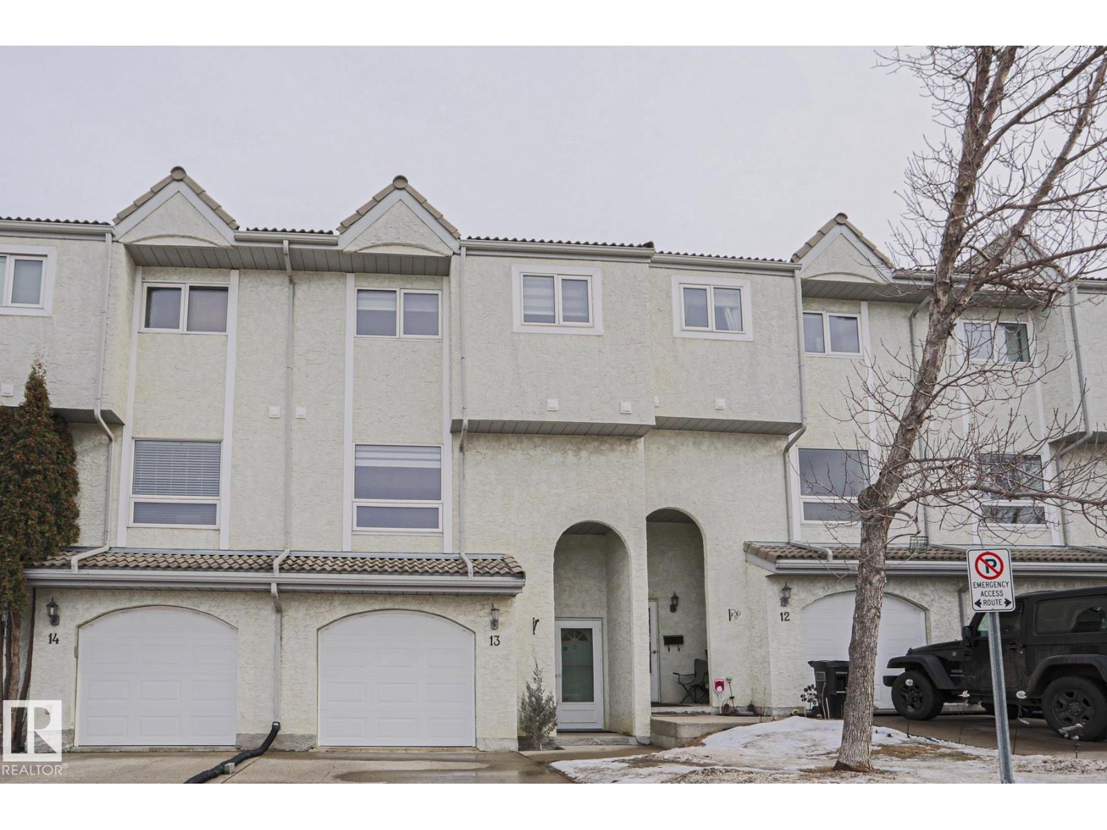 13-9505 176 Street NW, Edmonton, AB, T5T5Z4