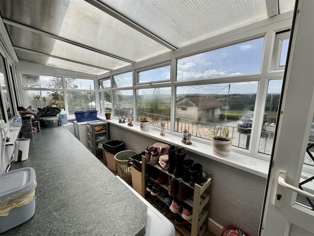 Additional image 8 of 3 bed detached bungalow for saleHeol Y Garn, Garnswllt, Ammanford SA18
