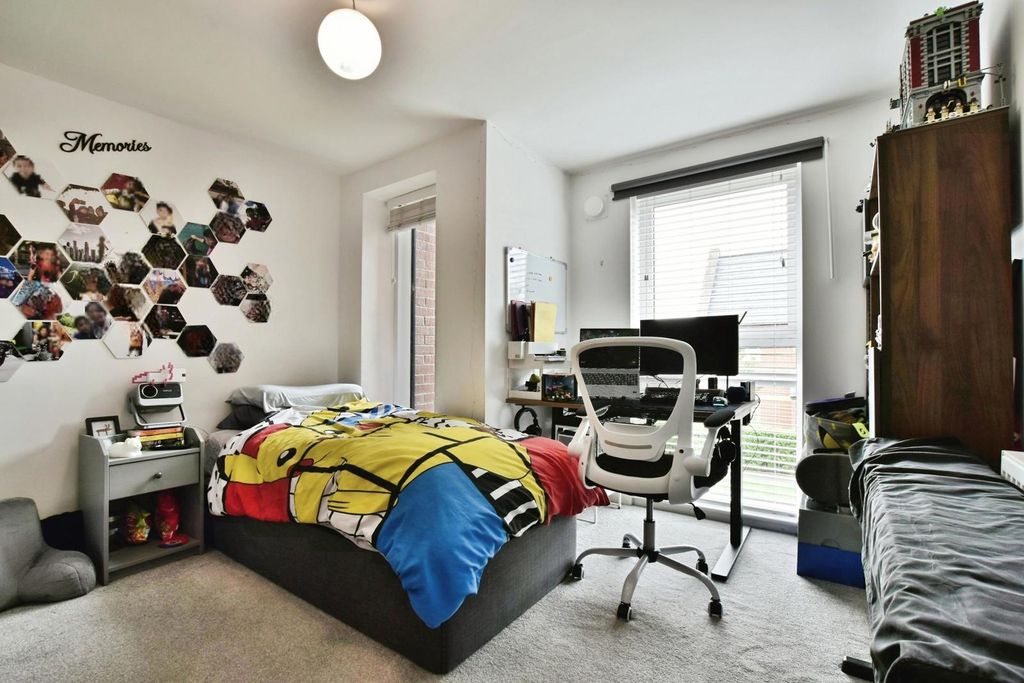 Additional image 23 of 2 bed flat for saleBaskerville Road, Altrincham, Greater Manchester WA14