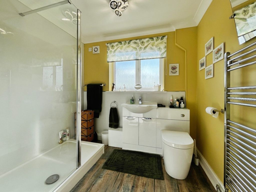 Additional image 15 of 4 bed detached house for saleFerry Road, Barrow Haven, Barrow-Upon-Humber DN19