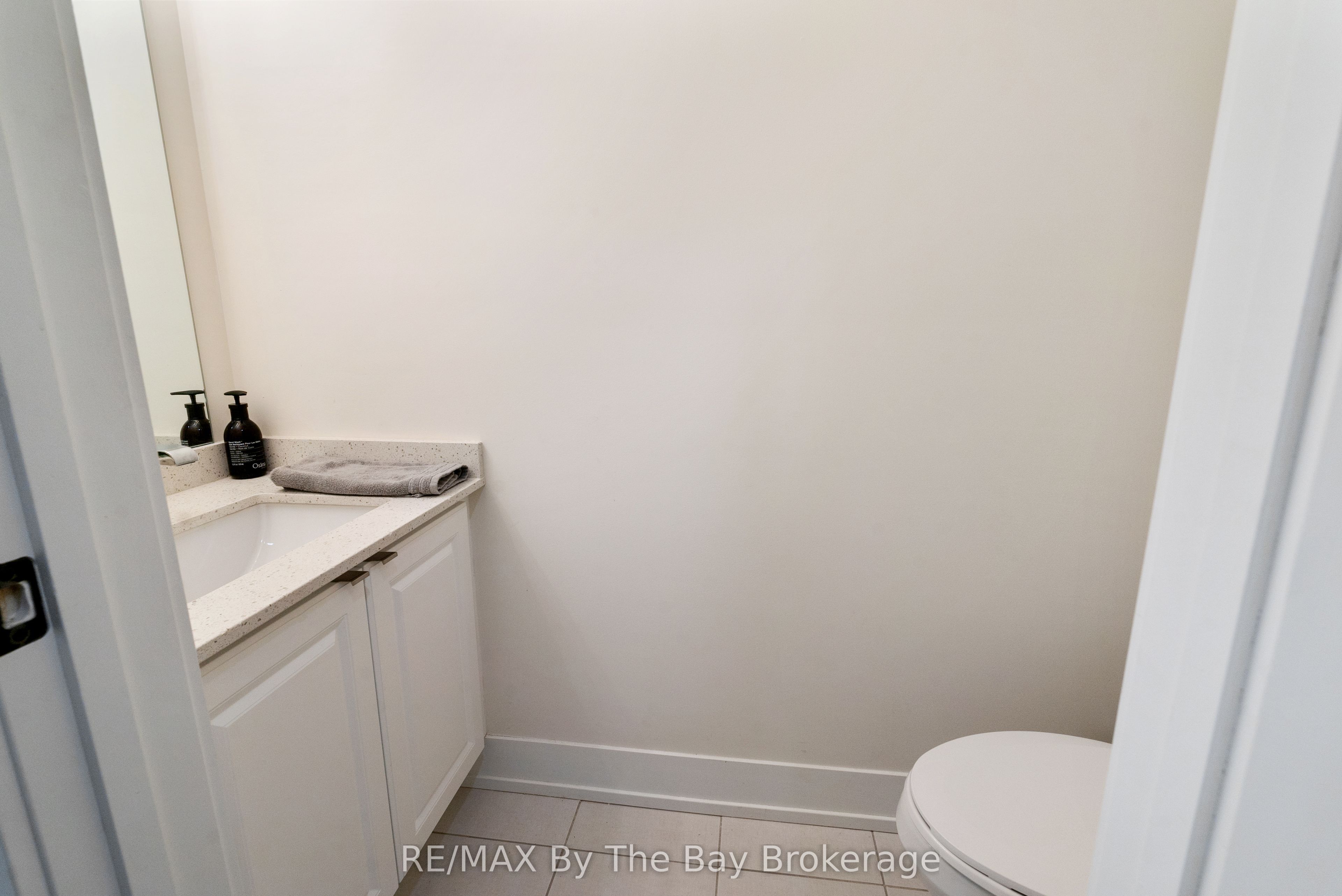Additional image 5 of 8 Bru Lor Lane, Orillia, ON, L3V 8P4