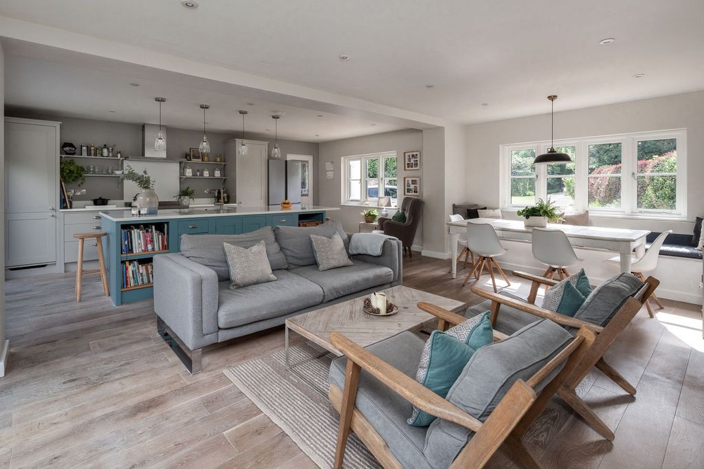 Additional image 4 of 4 bed detached house for saleBrook Lane, Alderley Edge SK9
