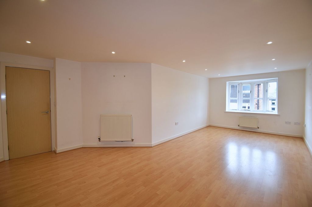 Additional image 3 of 2 bed flat for saleLondon Road, Alderley Edge SK9