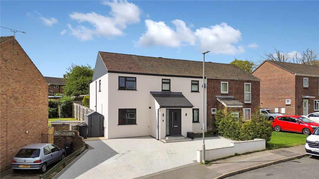 4 bed semi-detached house for saleLarksmead, Blandford Forum, Dorset DT11