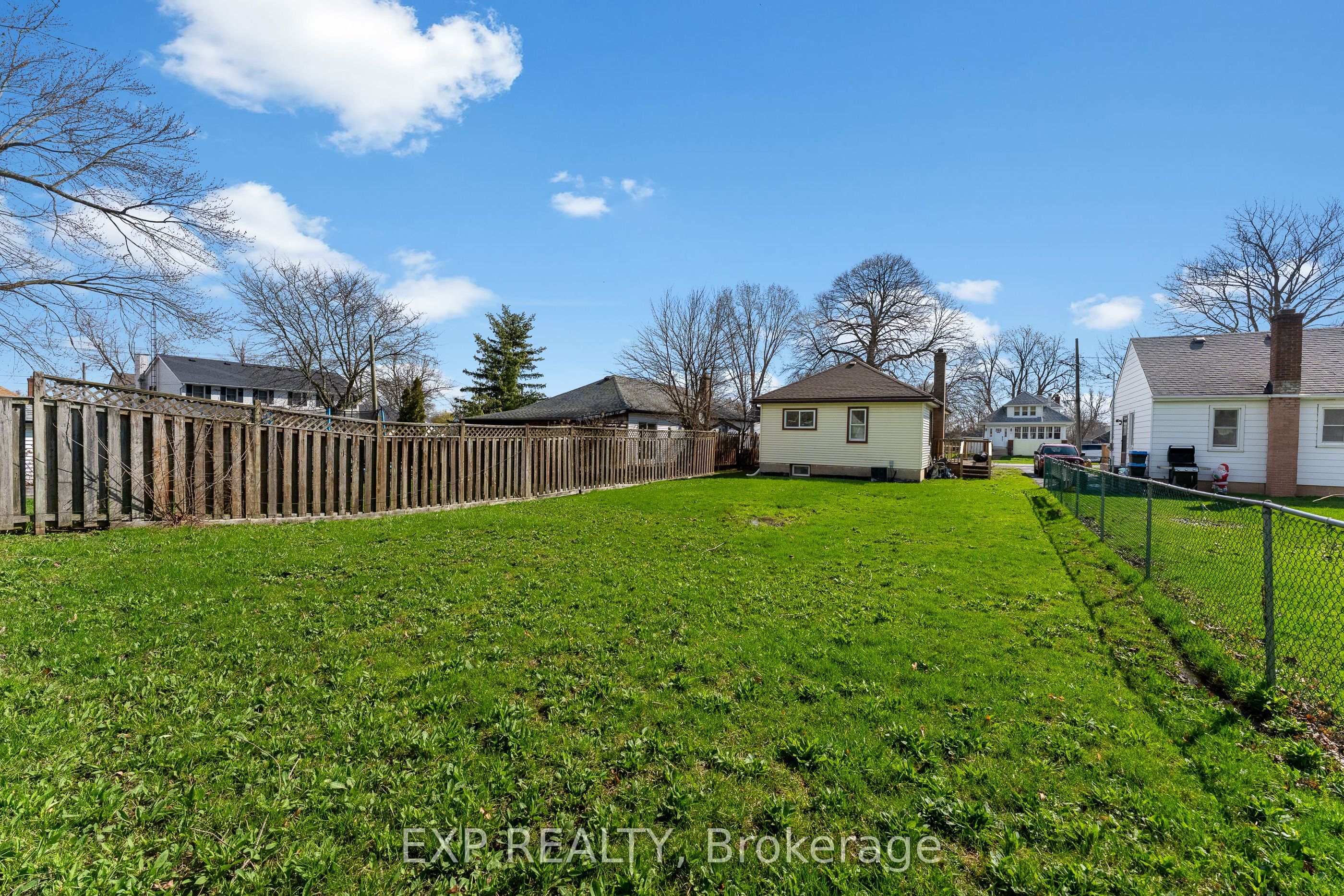 Additional image 3 of 152 High Street, Fort Erie, ON, L2A 3R1