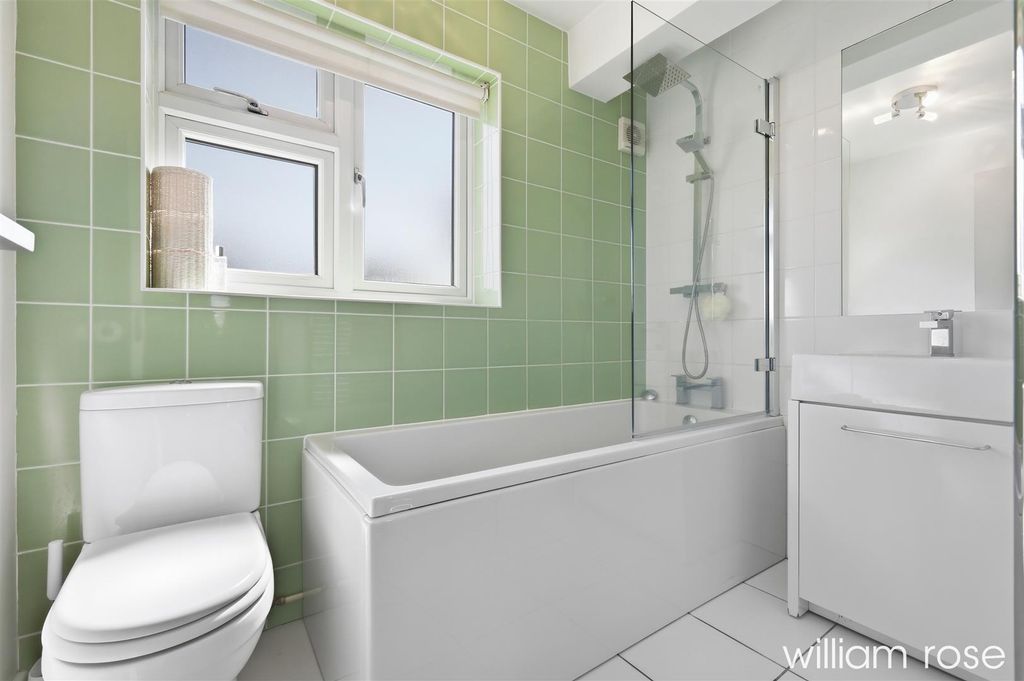 Additional image 20 of 4 bed semi-detached house for saleWestbury Lane, Buckhurst Hill IG9